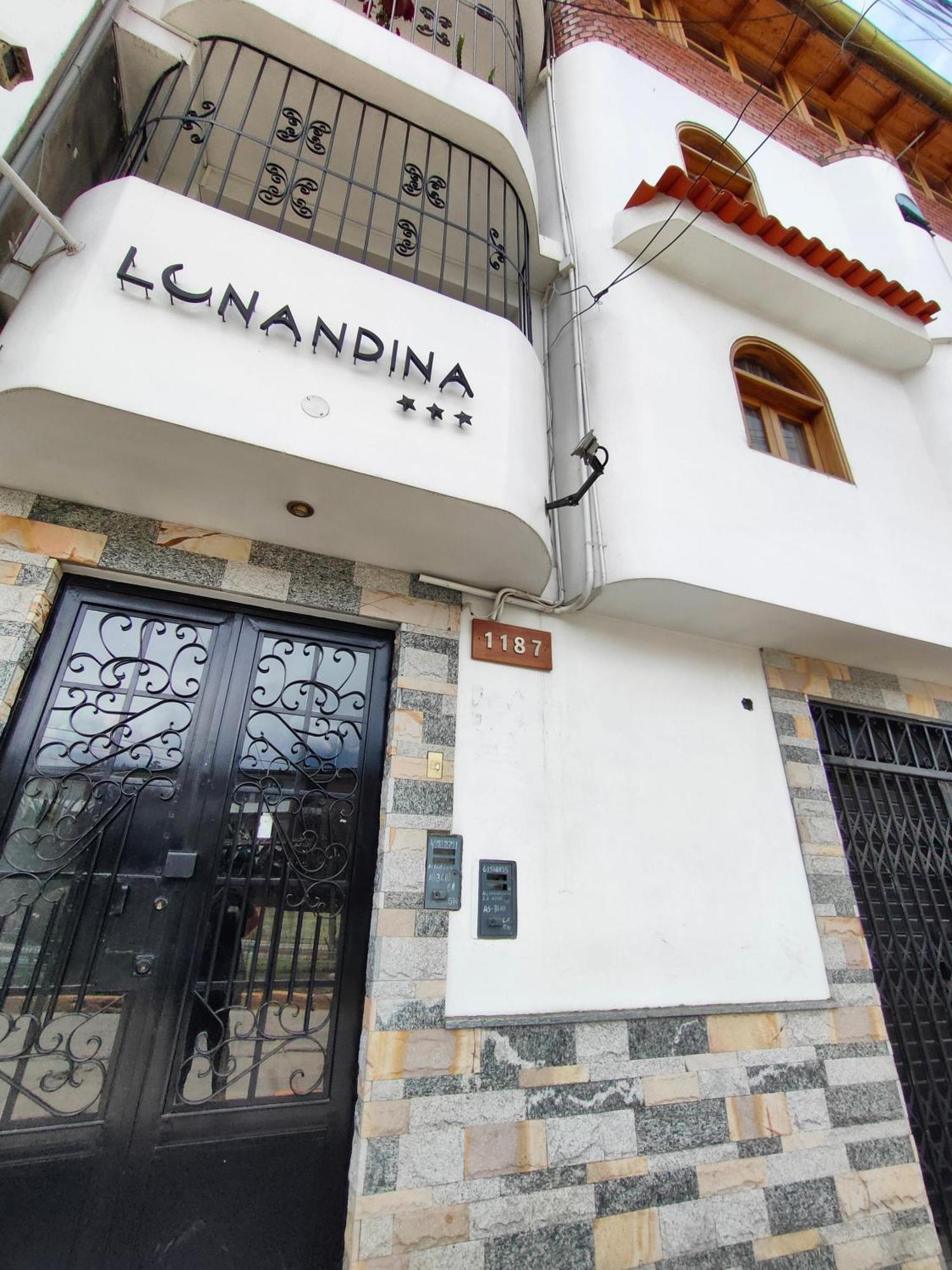 Lunandina Huaraz Bagian luar foto